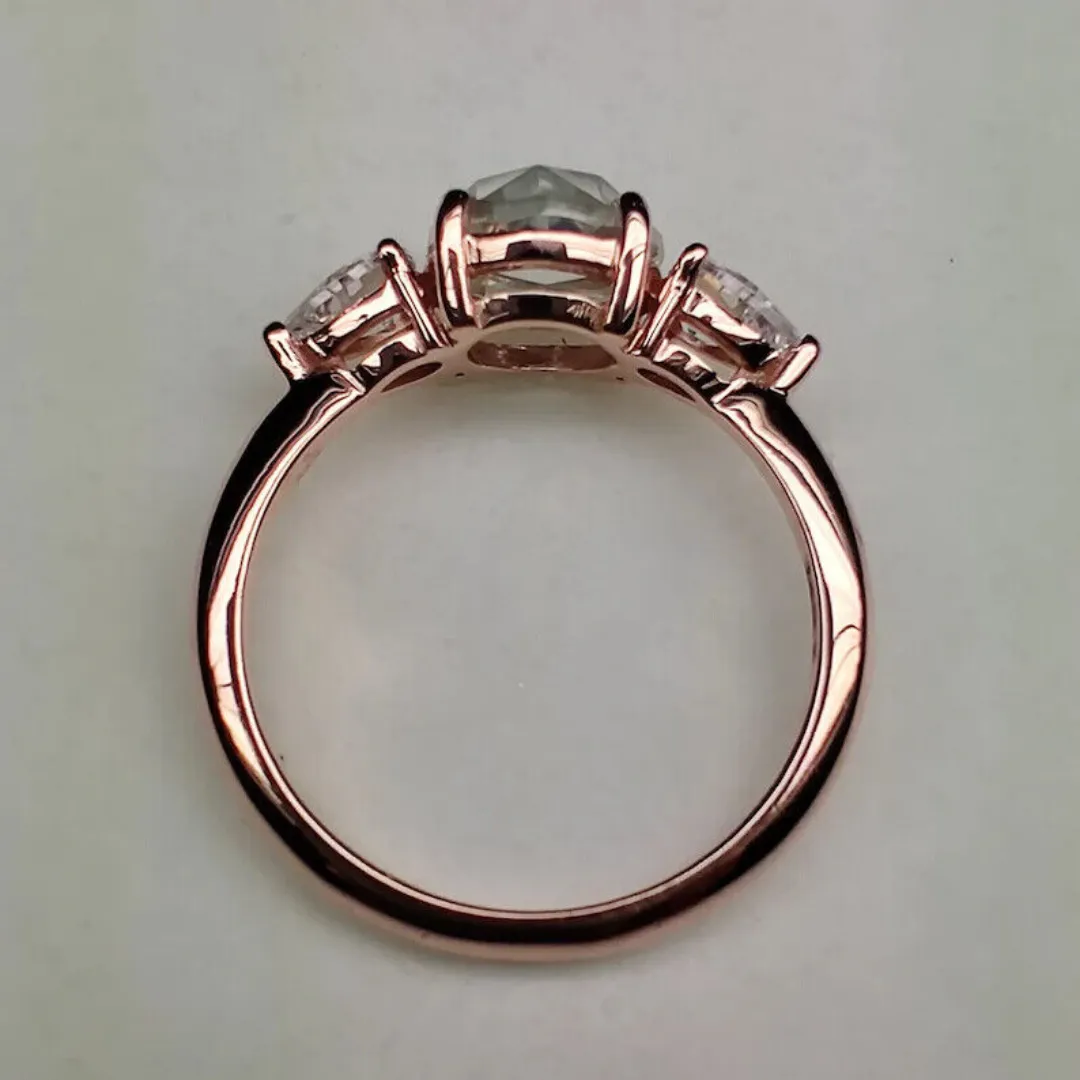 /public/photos/live/3 stone (2).webp